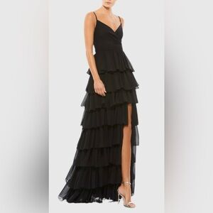 NWT MAC DUGGAL Black V-Neck Sleeveless Gown with Ruffled Skirt